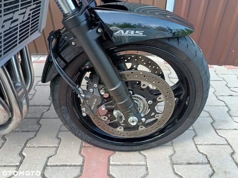 Suzuki Bandit - 14
