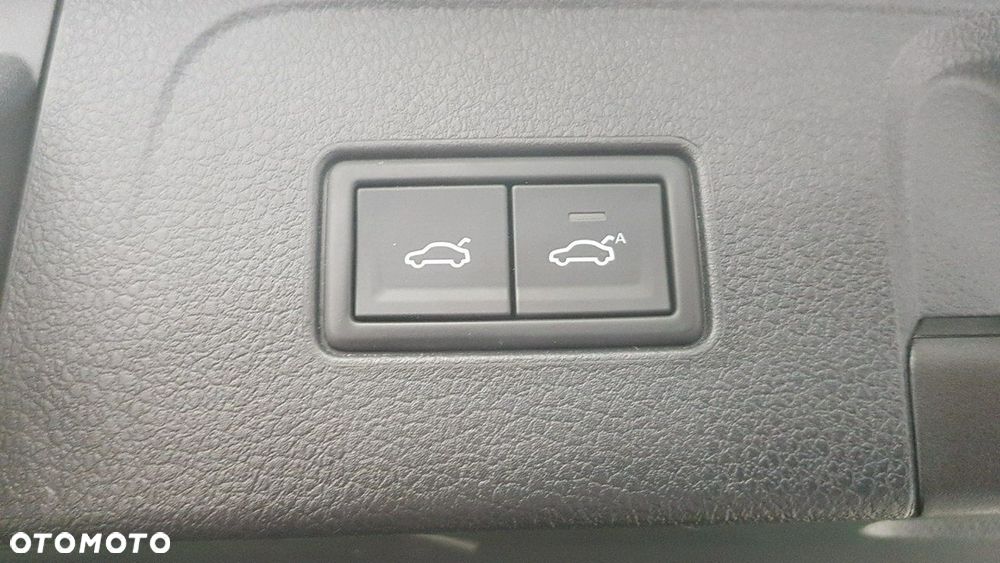 Volkswagen Passat - 18