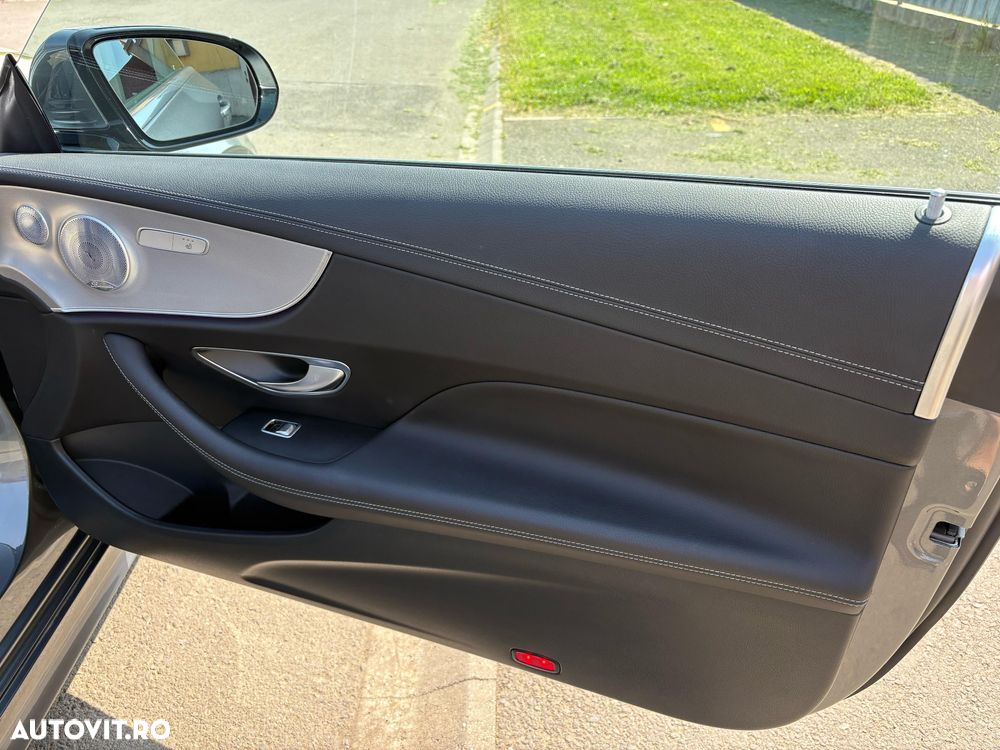 Mercedes-Benz E 220 d 4MATIC Coupe Aut. - 11