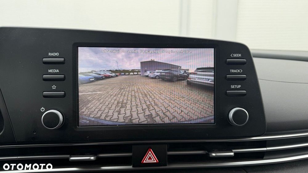 Hyundai Elantra 1.6 Modern - 15
