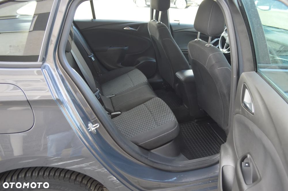 Opel Astra - 11