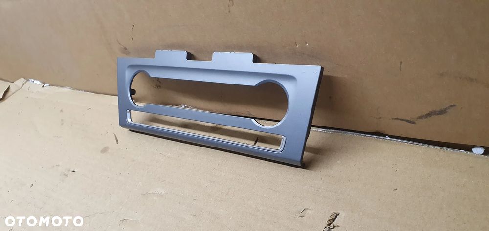 Ramka panelu nawiewu konsoli dekor VW Polo V 6R 6C1820075 - 3