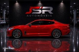 Kia Stinger 2.0 T-GDI GT Line - 2