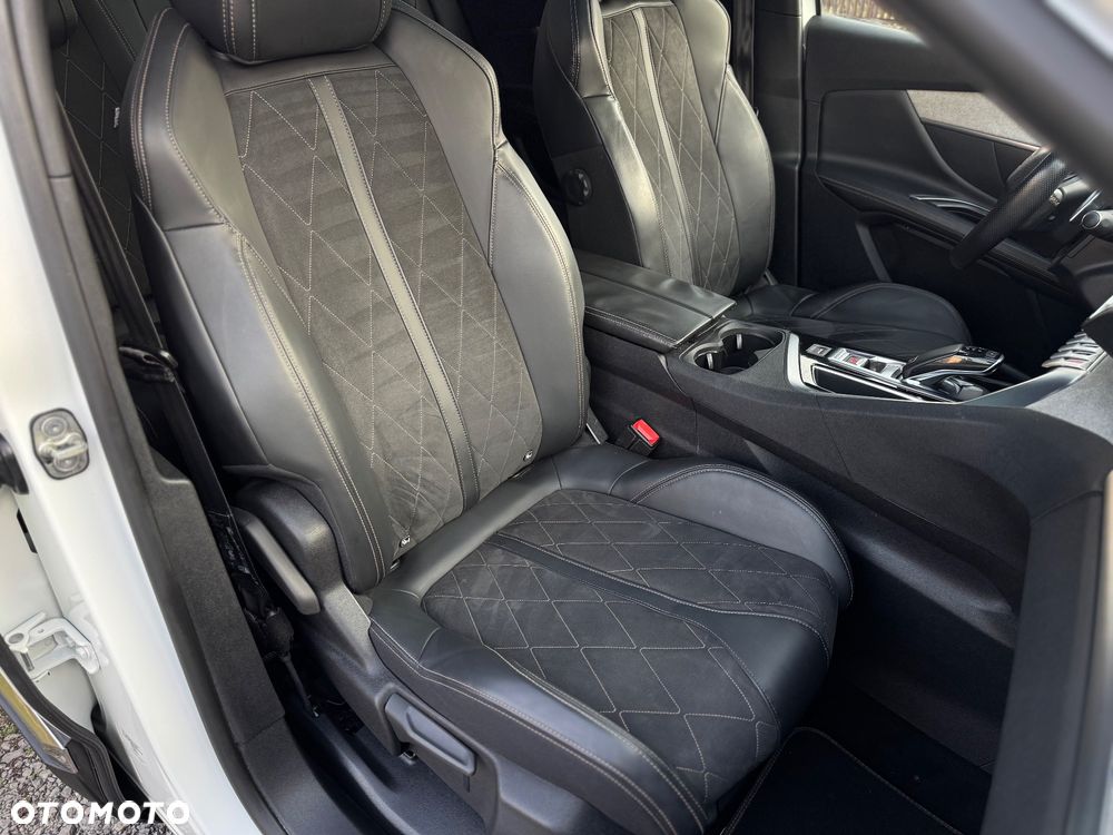 Peugeot 3008 BlueHDi 180 Stop & Start EAT6 GT - 12