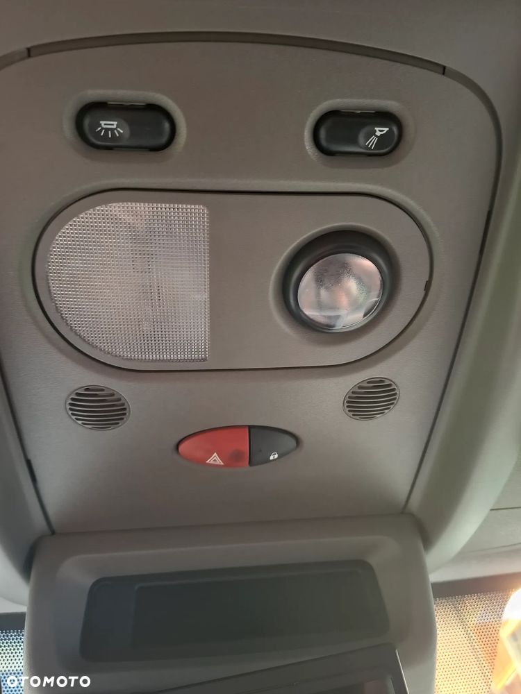 Renault Master - 16