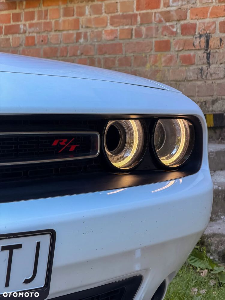 Dodge Challenger 5.7 R/T - 7