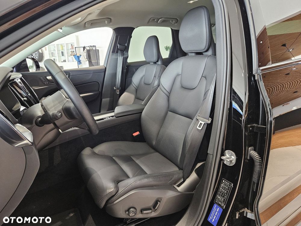 Volvo XC 60 - 14