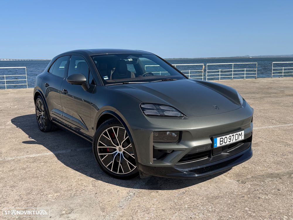 Porsche Macan Electric Turbo - 3