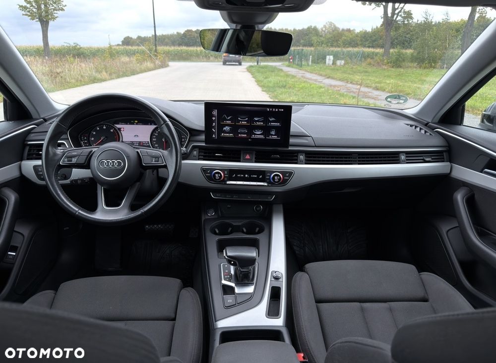 Audi A4 Avant 40 TFSI S tronic sport - 31