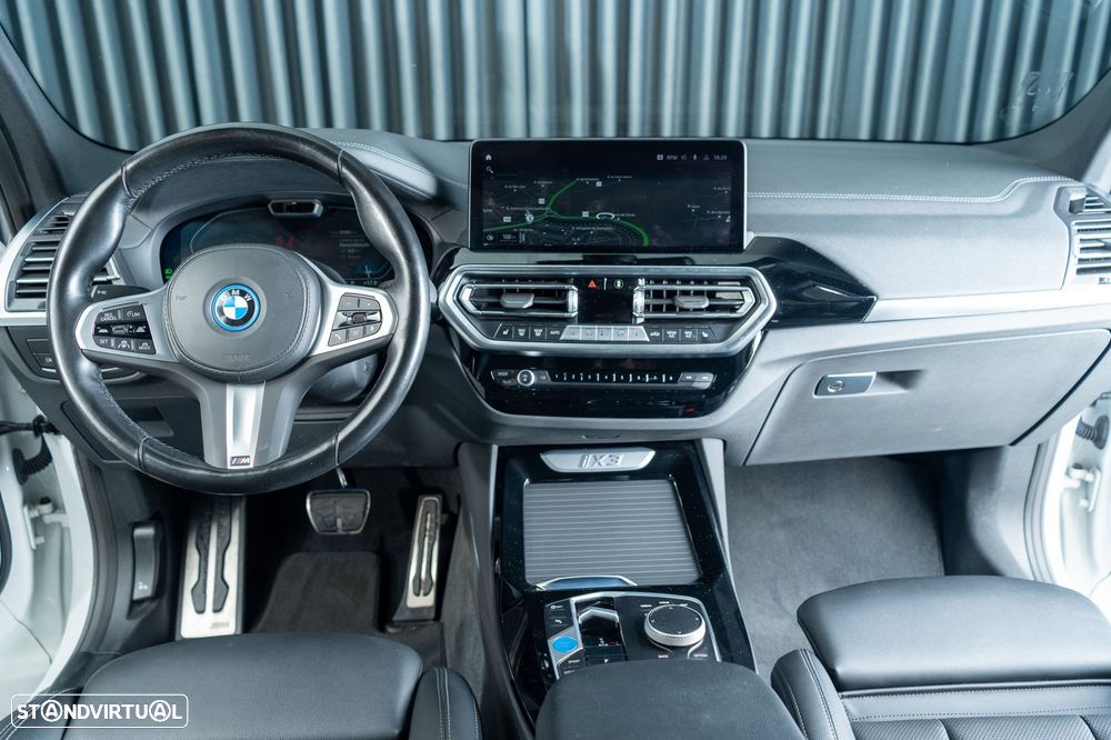 BMW iX3 M Sport Inspiring - 15