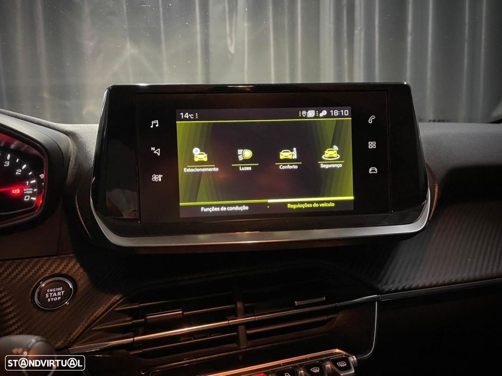 Peugeot 208 1.2 PureTech Allure - 17