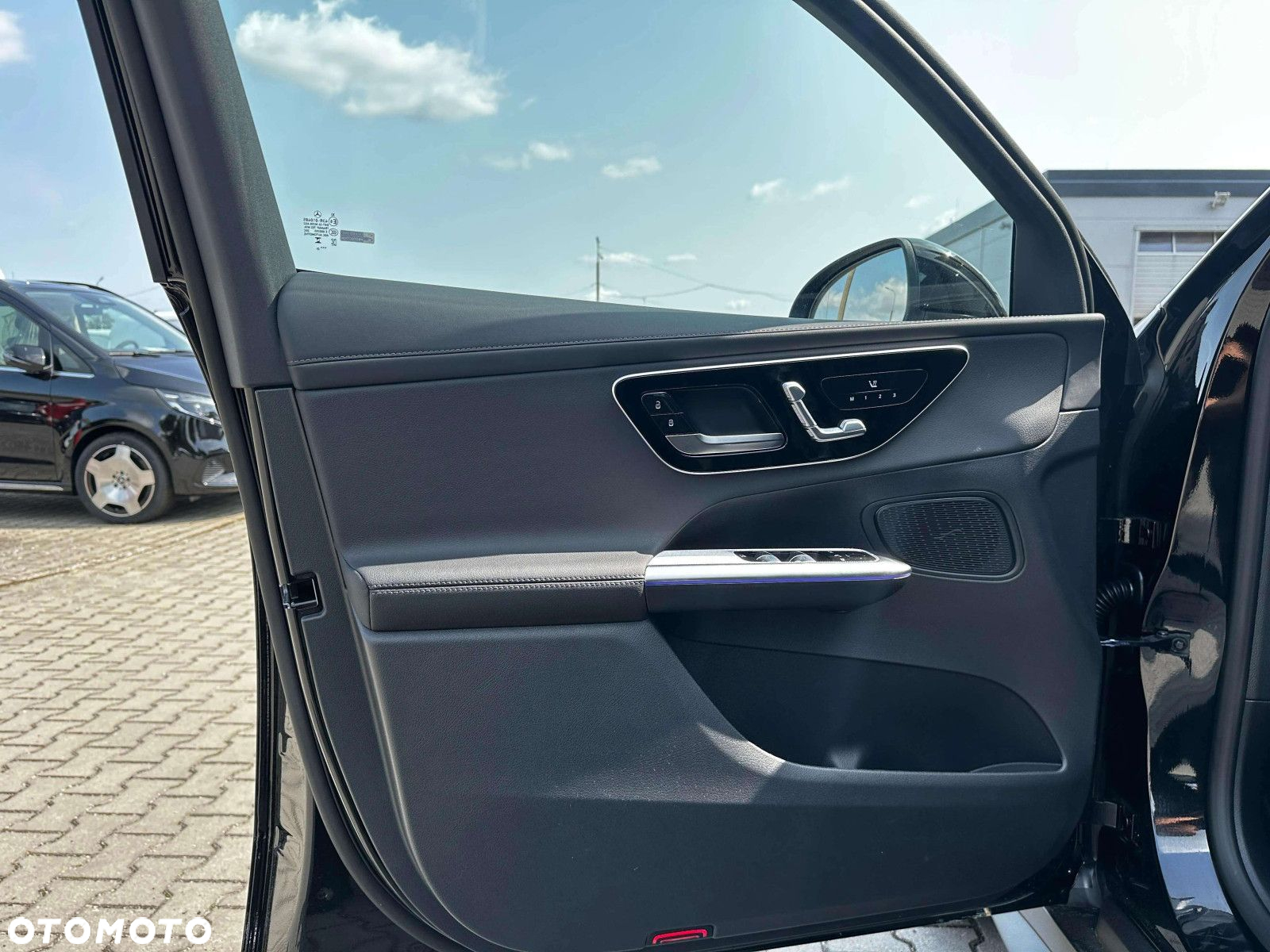 Mercedes-Benz GLC - 17