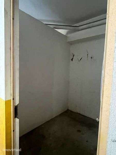 ESPOSENDE - Venda de 6 Arrumos - Grande imagem: 4/7
