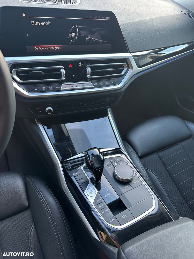 BMW Seria 3 320d Aut. xDrive Sport Line - 24