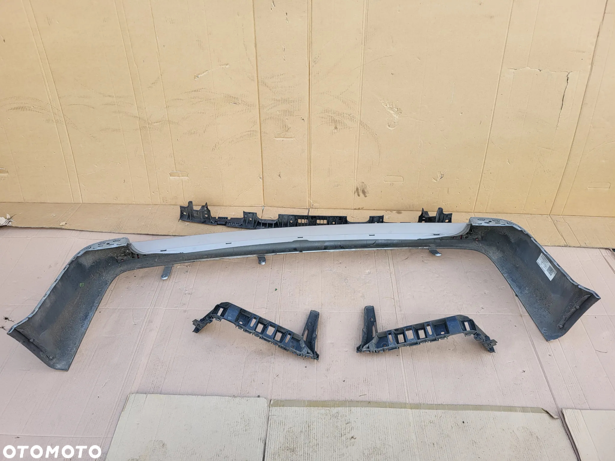 ZDERZAK TYLNY TYL VW T5 LIFT 7E5 - 7