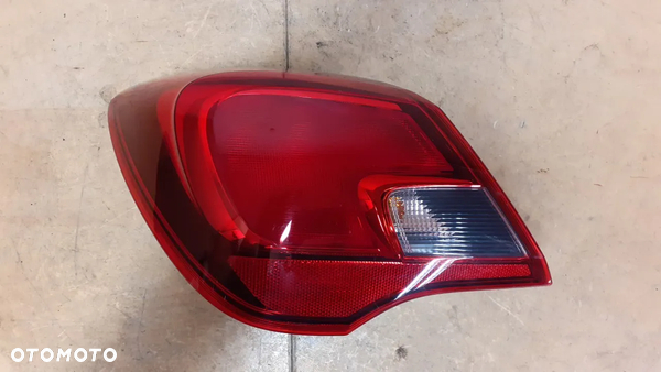 LAMPA TYL TYLNA LEWA OPEL CORSA E