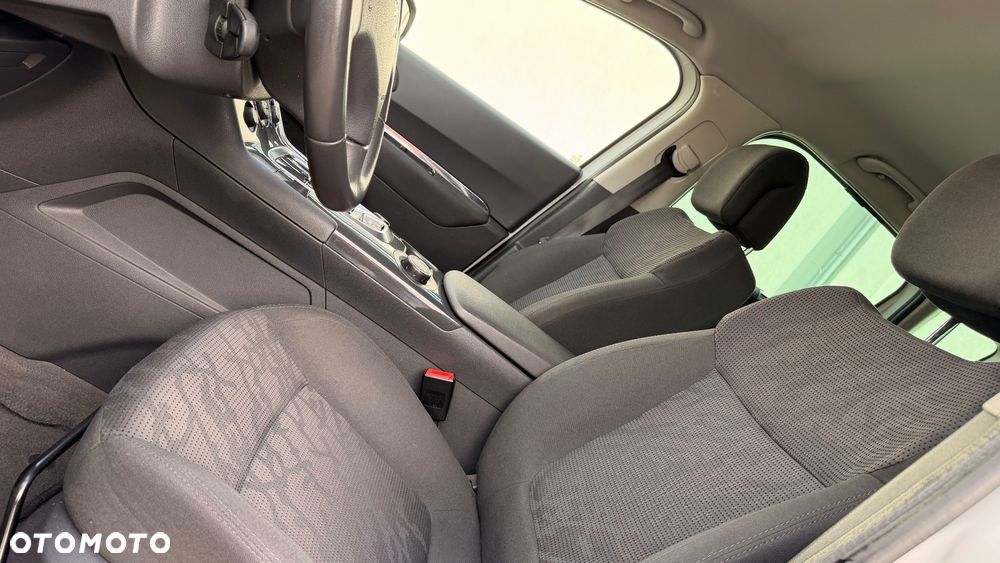 Peugeot 3008 - 14