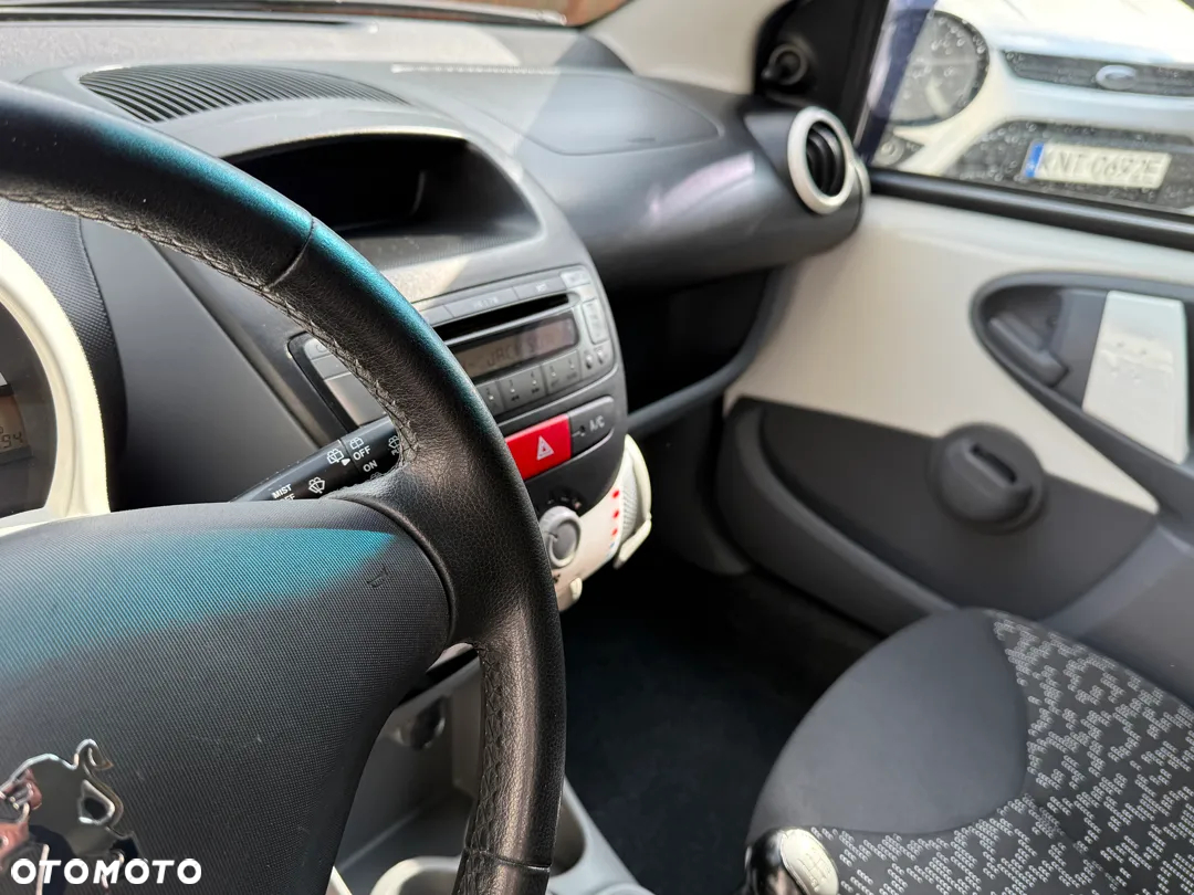 Peugeot 107 - 9
