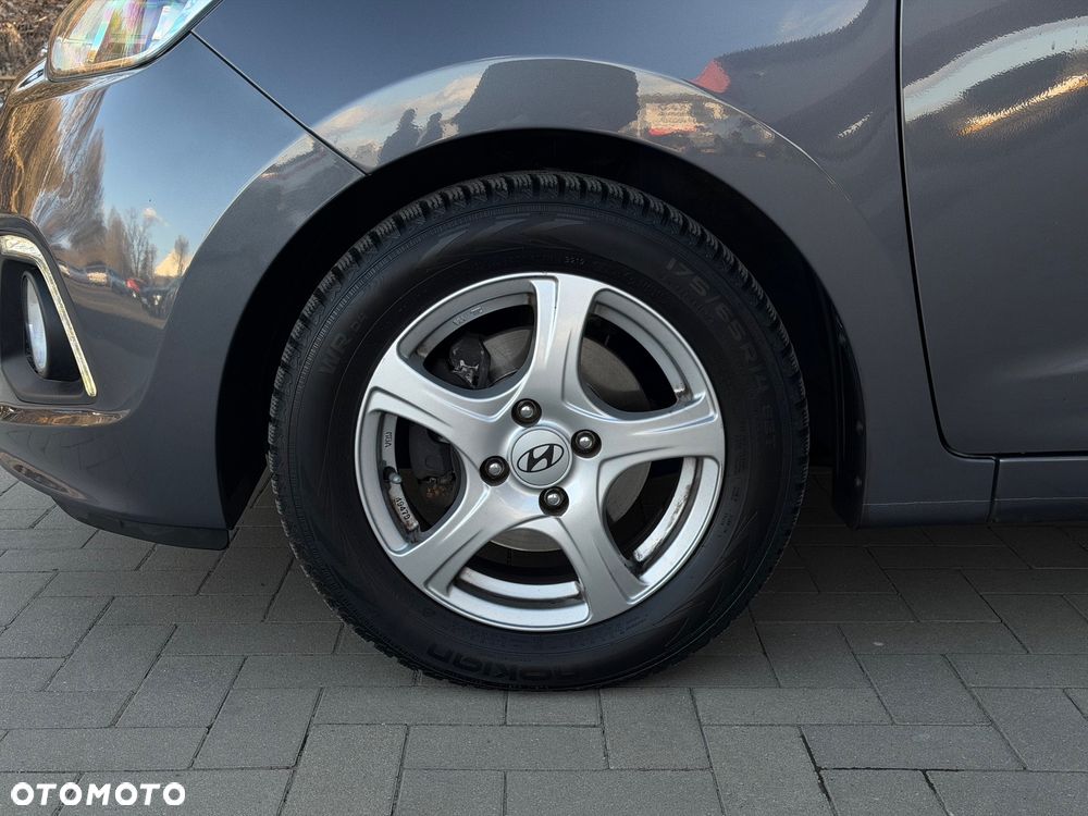 Hyundai i10 1.2 Premium - 22