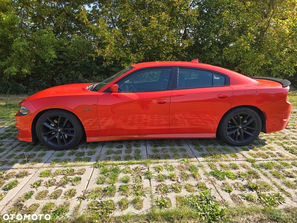 Dodge Charger - 7