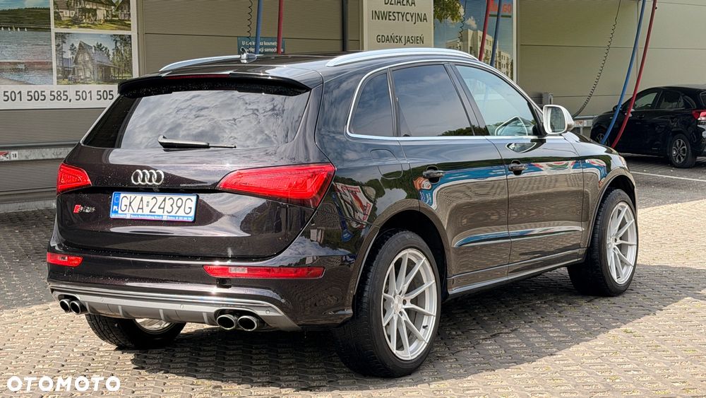 Audi SQ5 - 5