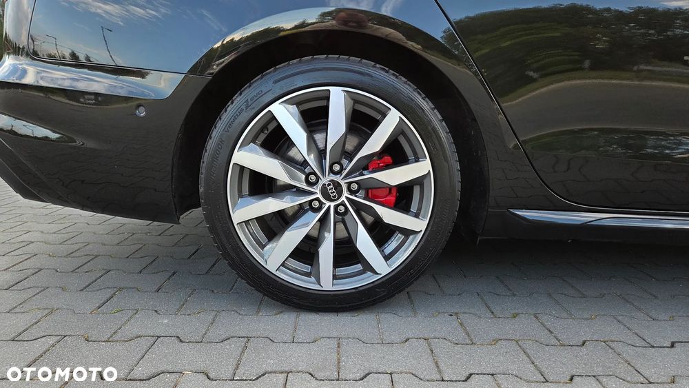 Audi A4 Limousine - 32