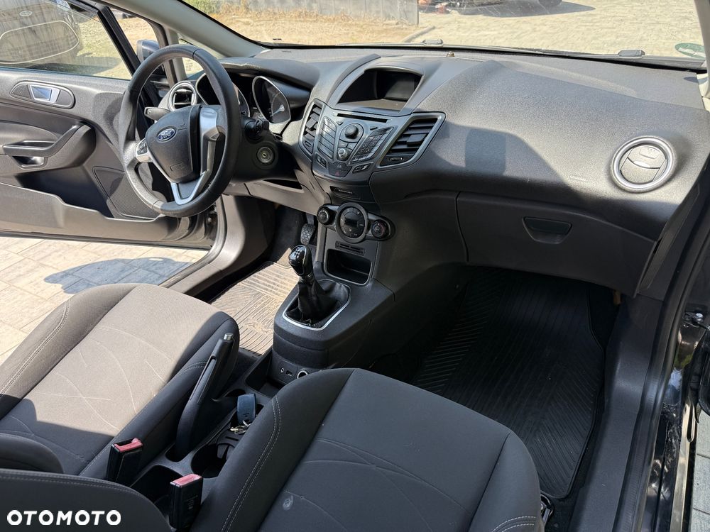 Ford Fiesta 1.25 Gold X - 25