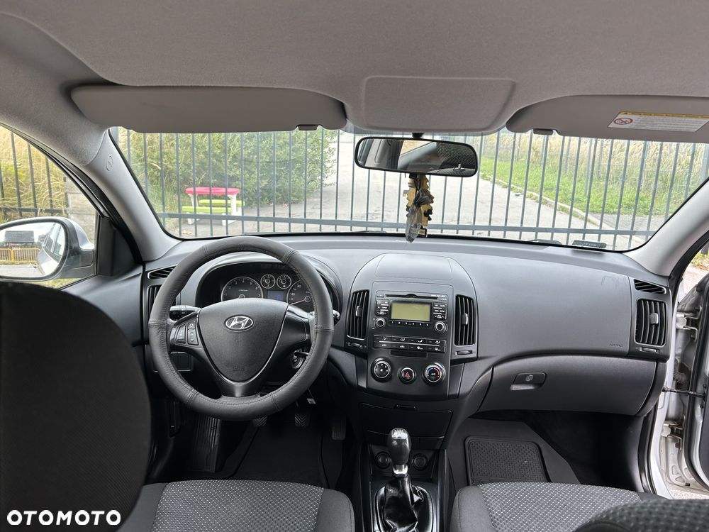 Hyundai i30 1.4 Classic + EU5 - 11