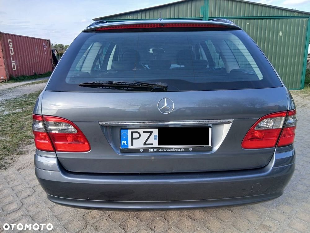 Mercedes-Benz Klasa E 200 Kompressor Automatik Classic - 17