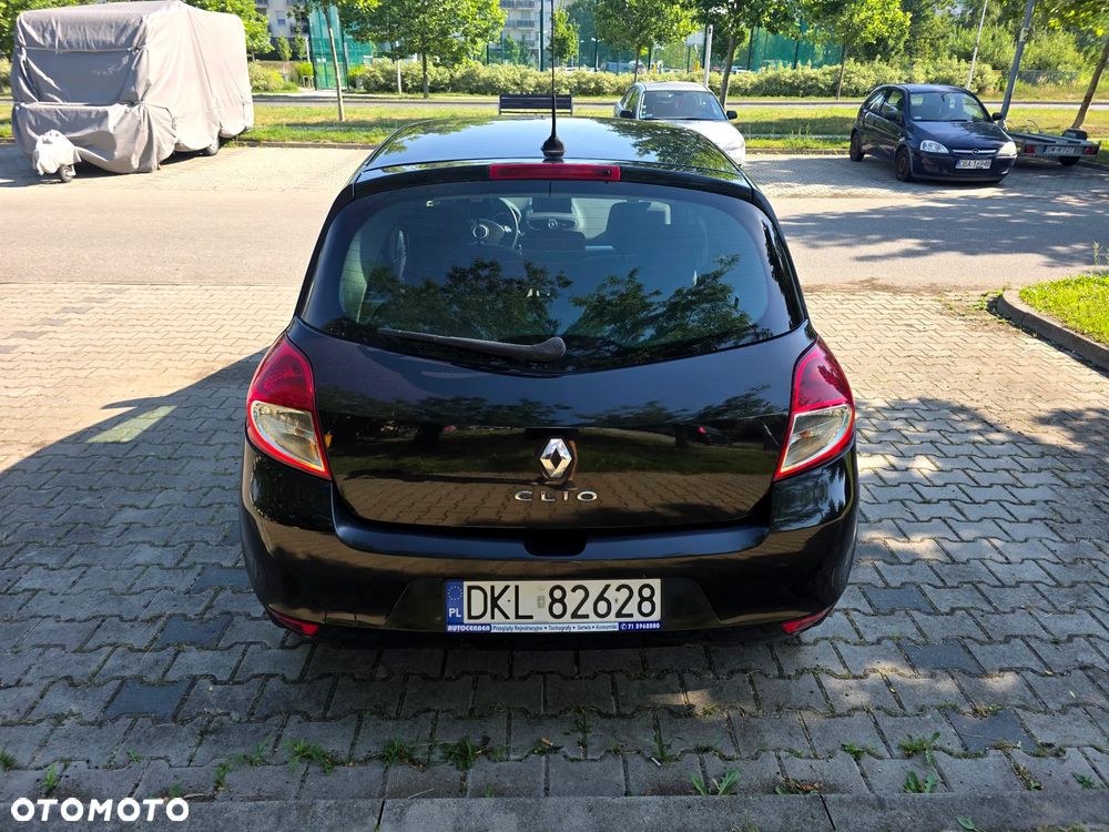 Renault Clio 1.2 TCE Authentique - 14