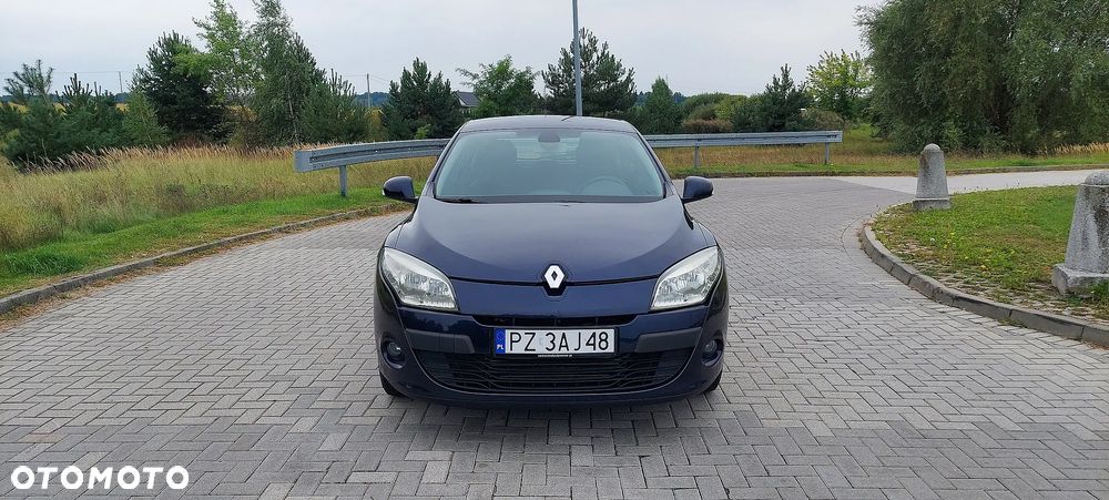 Renault Megane 1.6 16V Dynamique Euro5 - 6