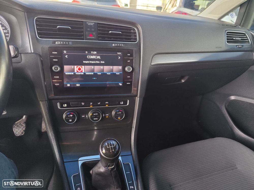 VW Golf Variant 1.6 TDi Confortline - 34