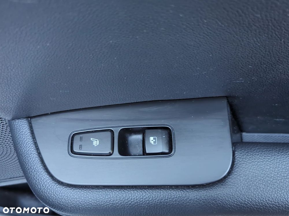 Kia Ceed 1.4 T-GDI L Business Line Plus - 27