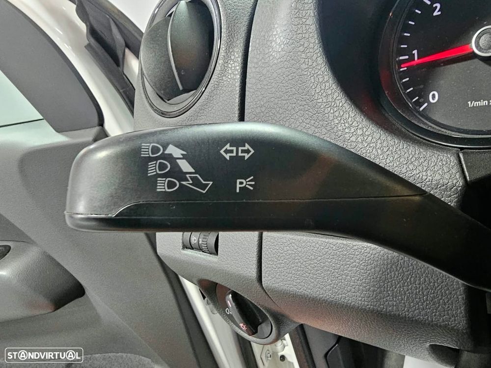 VW Amarok 2.0 TDi CD Extra AC CM 2WD - 16