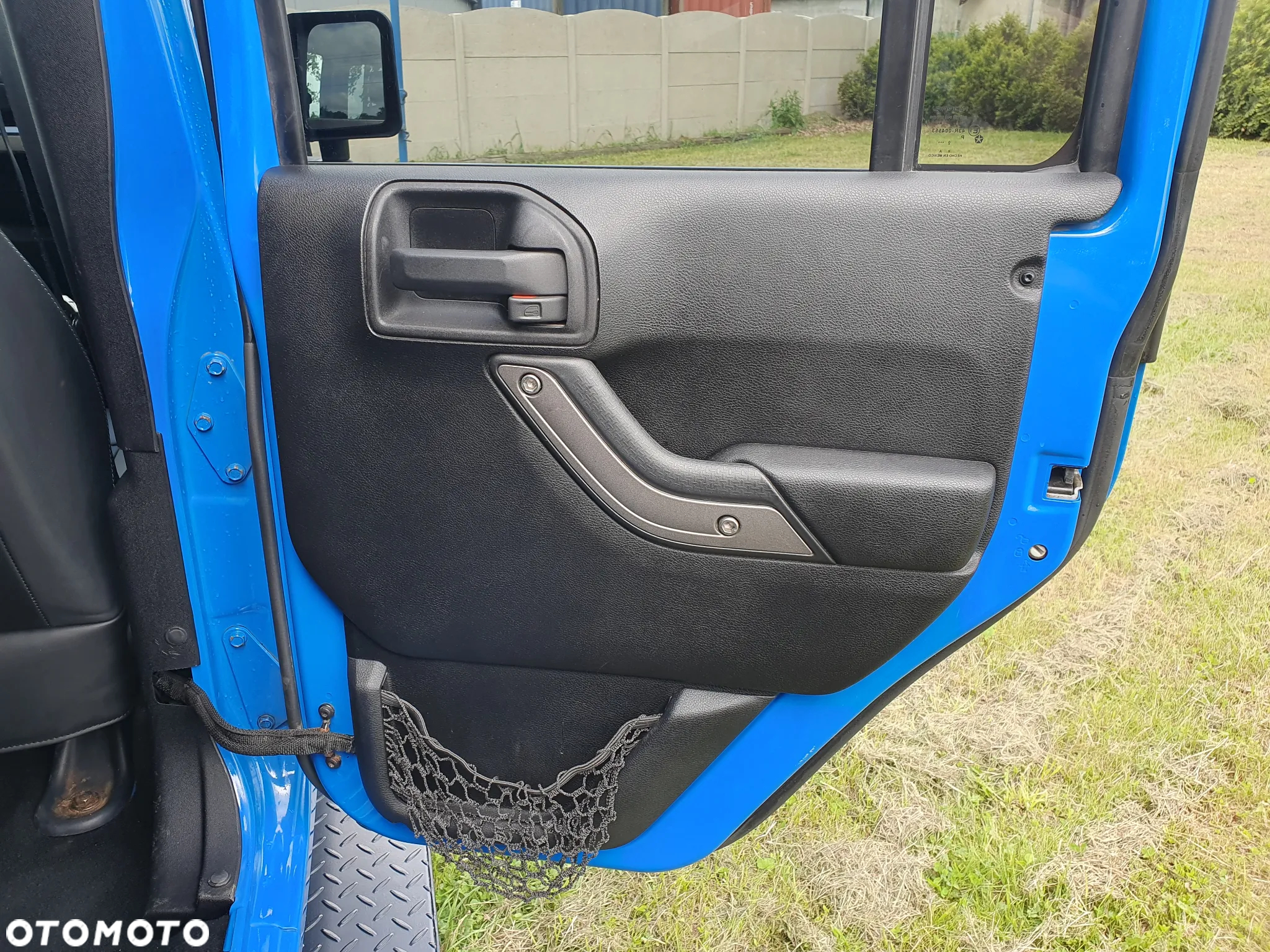 Jeep Wrangler Unlimited 3.8 Automatik Sahara - 30