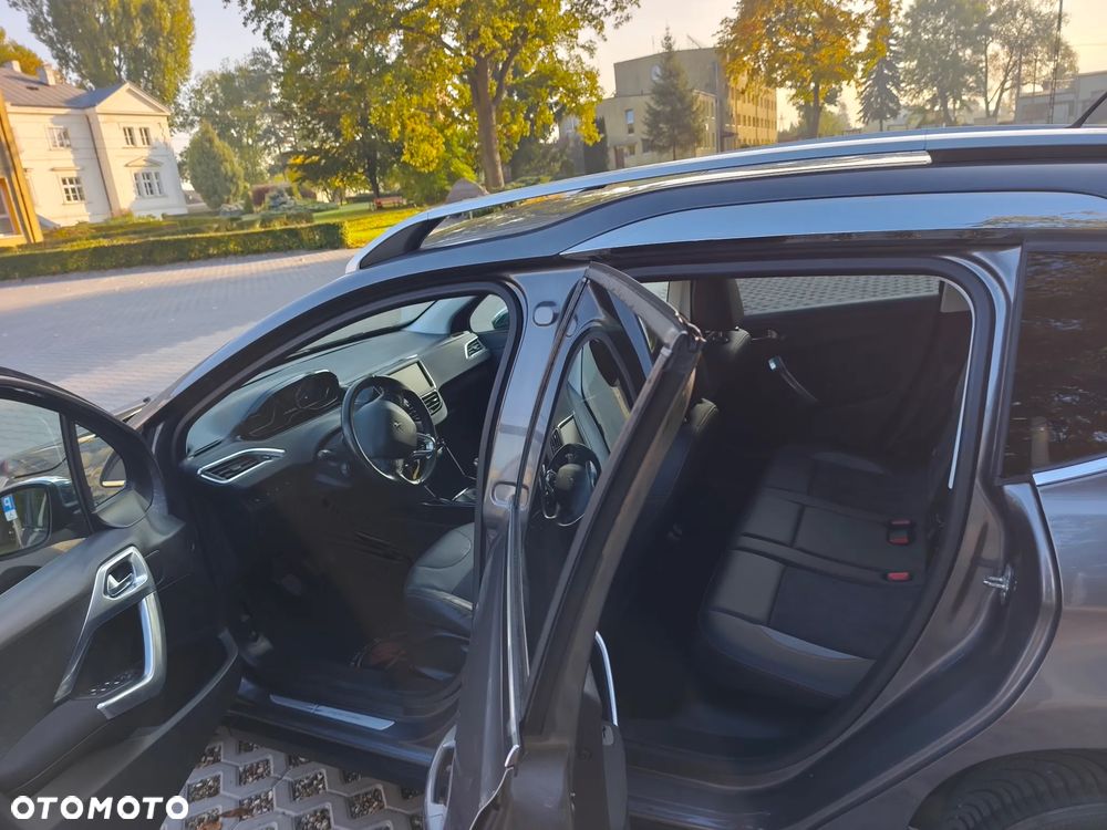 Peugeot 2008 - 22