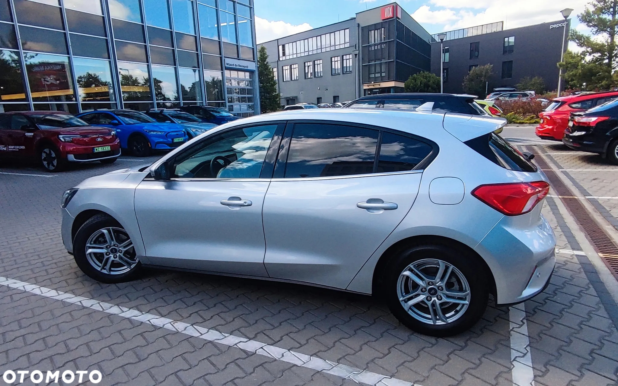 Ford Focus 1.0 EcoBoost Titanium - 6