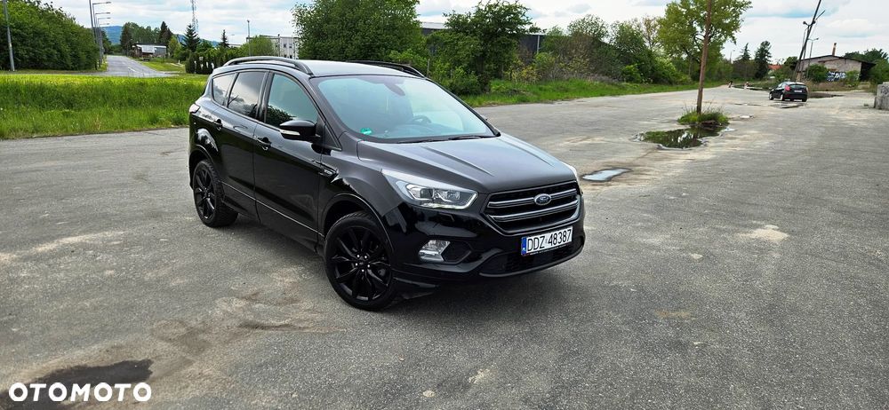Ford Kuga 1.5 EcoBoost 2x4 ST-Line