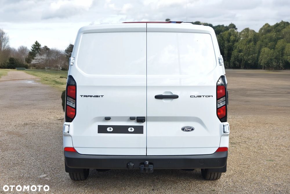 Ford Transit Custom Trend Furgon Brygadówka L2H1 136KM - 5