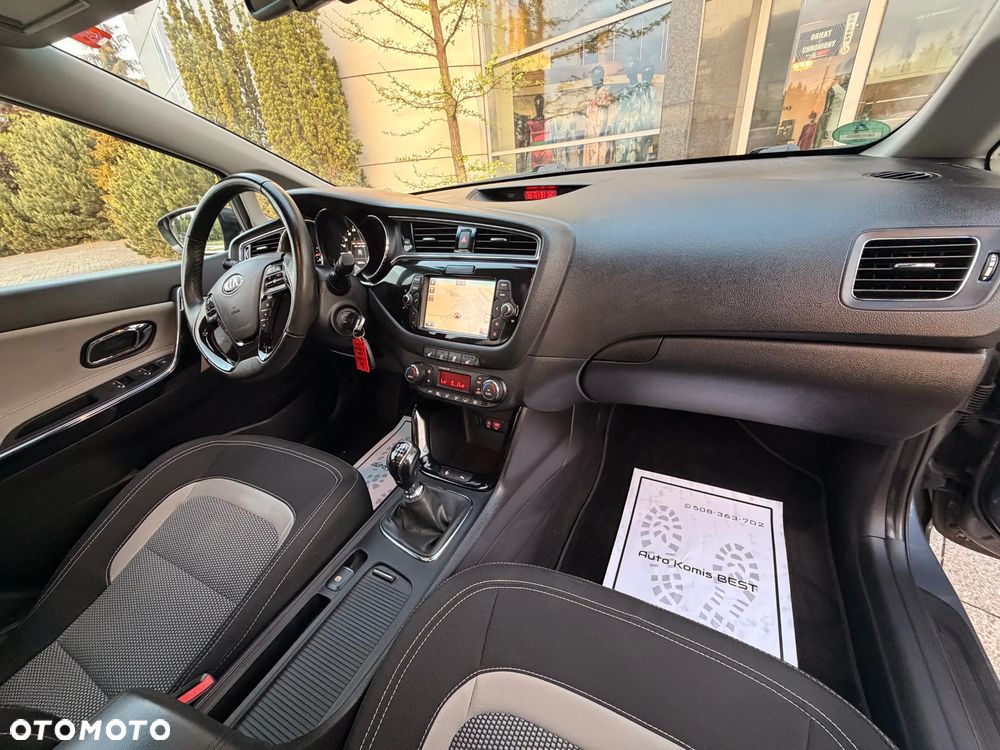 Kia Ceed 1.6 CRDi L - 10