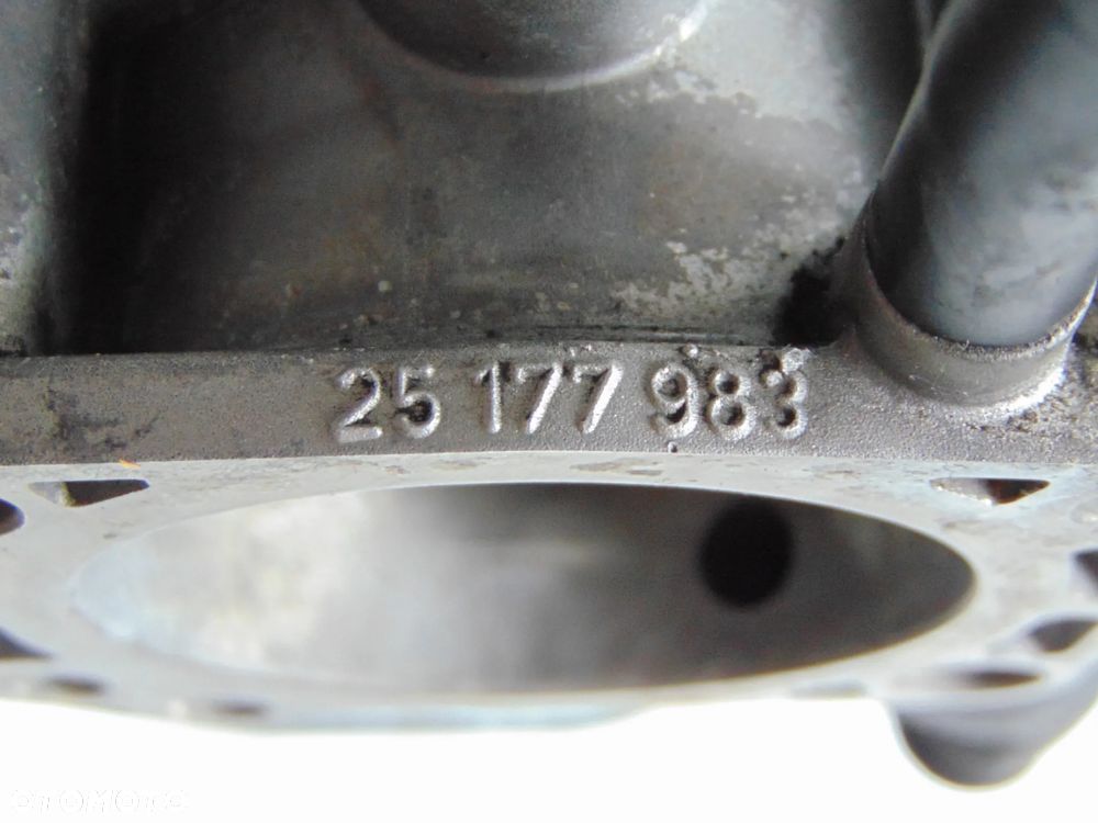 ORYGINAŁ przepustnica 25177983 Opel Vectra B C Zafira A Astra 2 II G Meriva A benzyna 1.6 - 9