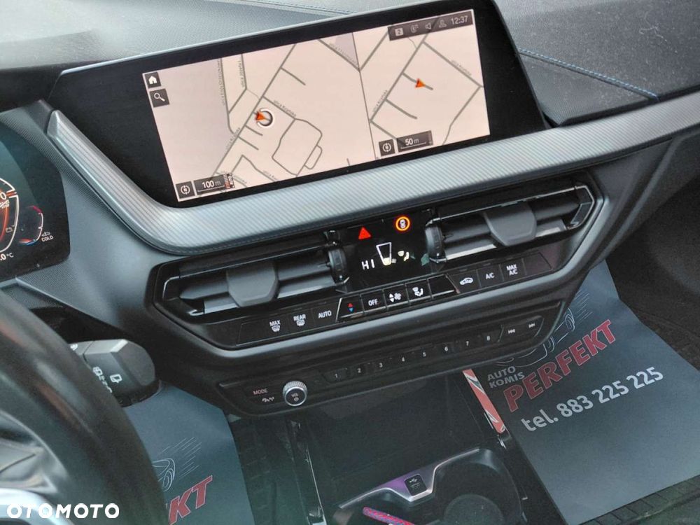 BMW Seria 1 - 22