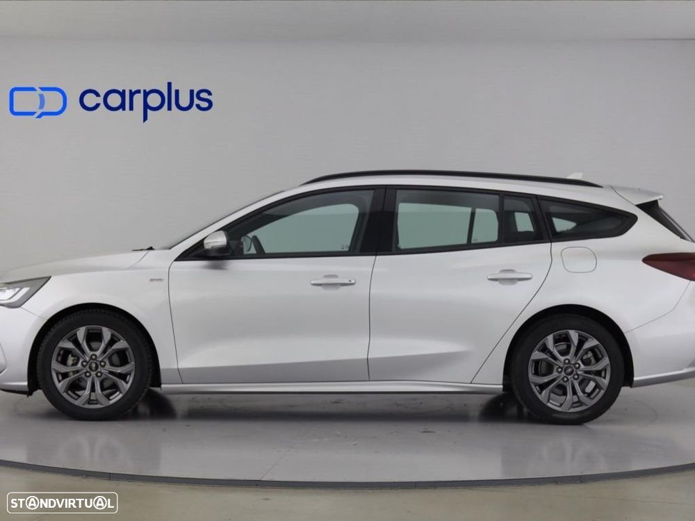 Ford Focus 1.0 EcoBoost MHEV ST-Line - 4
