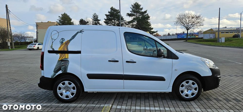 Peugeot PARTNER - 16