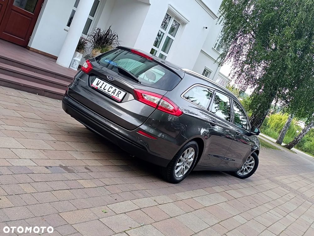 Ford Mondeo 2.0 TDCi Ambiente Plus - 40