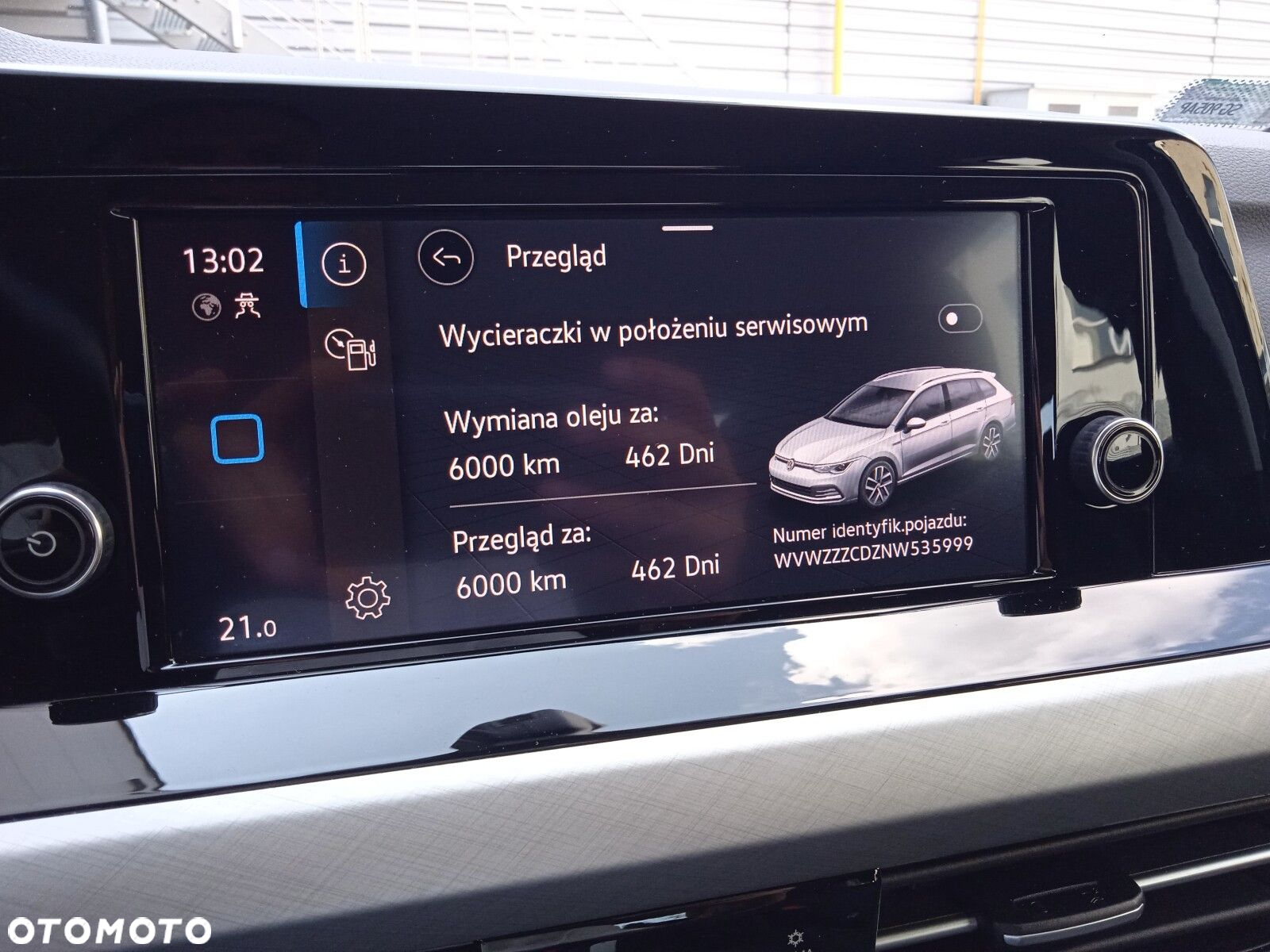 Volkswagen Golf - 25