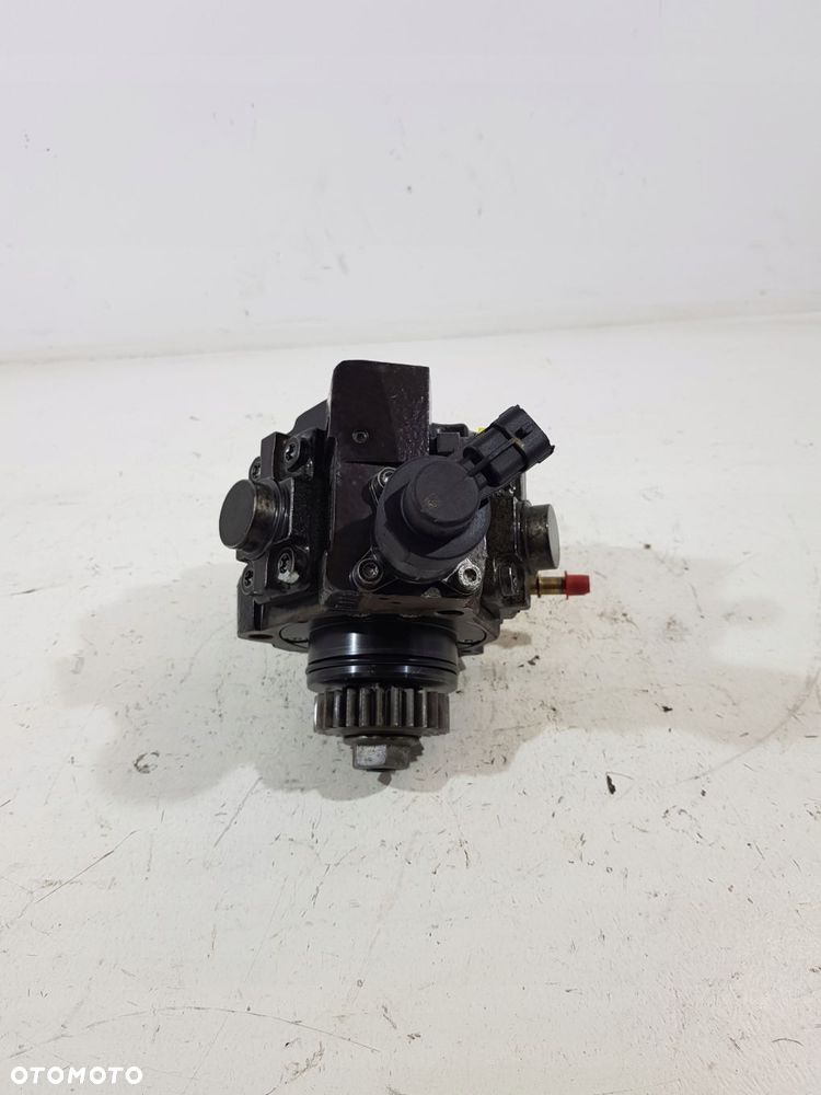 pompa wtryskowa 0445010439 mercedes w205 1.6 cdi - 4