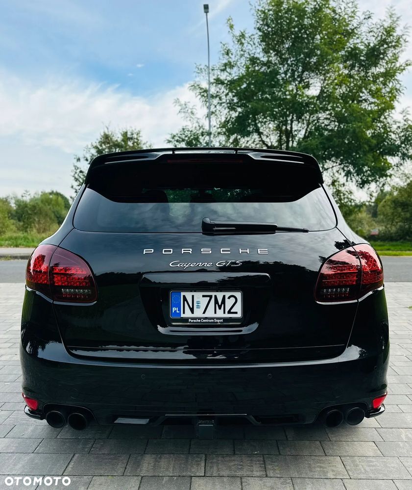 Porsche Cayenne GTS - 6