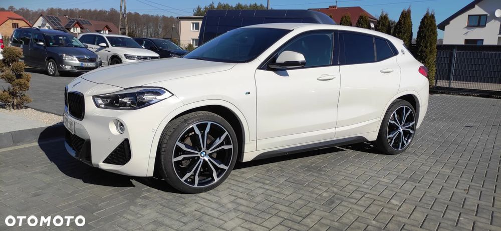 BMW X2 sDrive20i Advantage Plus - 1