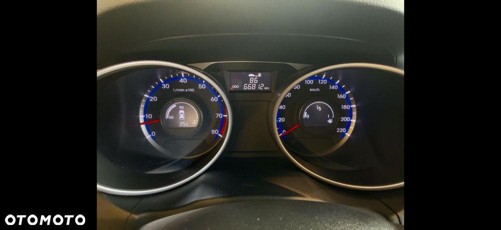Hyundai ix35 1.6 2WD Fifa World Cup Edition - 8